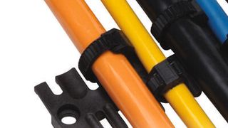 Icotek hat Zugentlastungssysteme für das sichere und schnelle Verlegen von Kabeln im Programm. (Bild: Icotek)