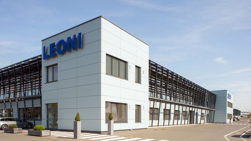 Das chinesische Unternehmen Luxshare erhöht seine Anteile am Zulieferer Leoni.(Bild:  Leoni AG)