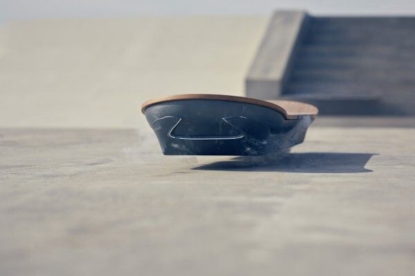 Lexus Hoverboard: Fortsetzung der LEXUS-Marken-Kampagne „Amazing in Motion“ (Bild: Lexus)