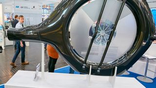 Nach neuesten Informationen des Veranstalters Reed Exhibitions Deutschland, wird die internationale Fachmesse für Verbundwerkstoffe, die Composites Europe, in Zukunft nur noch in Stuttgart ihre Zelte aufschlagen. Damit endet der Wechsel zwischen den Event-Lokalitäten Düsseldorf und Stuttgart. Mit dieser Entscheidung folge der Messeveranstalter den Wünschen der Aussteller und des Fachbeirates. (Reed Exibitions)