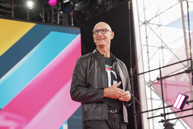 Tim Höttges, Vorstandsvorsitzender Deutsche Telekom, hielt eine Rede (© Deutsche Telekom)