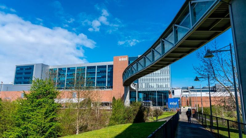 Intel hat einen ehemaligen Software-Engineer beim Datenklau erwischt und erhebt nun Anklage.(Bild:  Intel Corporation)