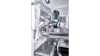 La technologie à un seul câble des servomoteurs AM8100 réduit le câblage et les connecteurs
nécessaires ainsi que le temps et l’espace requis pour l'installation. (Beckhoff)