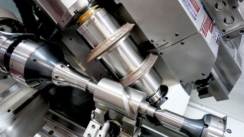 Grinding from solid material using two CBN profile grinding wheels for roughing.(Source:  Kapp)