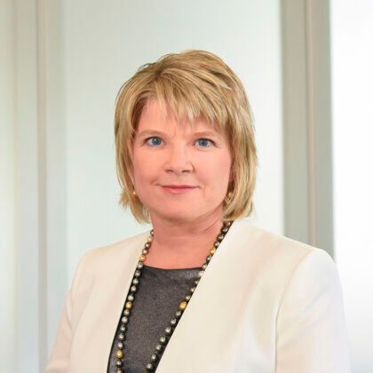 Marianne De Backer, Ph.D., wechselt als neue Leiterin Business Development & Licensing für die Division Pharmaceuticals von Johnson & Johnson zu Bayer.Unsere Bildergalerie „In aller Kürze: Personalmeldungen aus der Prozessindustrie“ zeigt Ihnen kompakt die personellen Veränderungen in den Chefetagen der deutschen Prozess- und Chemieindustrie. Den jeweiligen passenden Beitrag finden Sie hier. (Bild: Bayer)