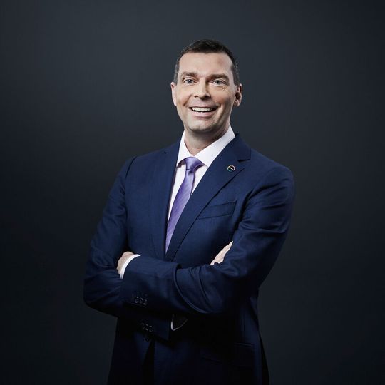 Covestro verlängert Vertrag des Vorstandsvorsitzenden Markus Steilemann bis 2028. Covestro verlängert Vertrag des Vorstandsvorsitzenden Markus Steilemann bis 2028.
