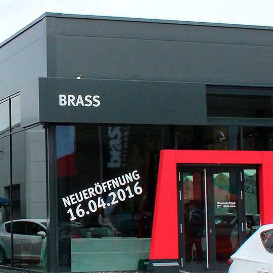 Die Brass-Gruppe hat in Hanau ihren dritten Seat-Standort binnen eines Jahres eröffnet.(Foto:  Autohaus Brass)