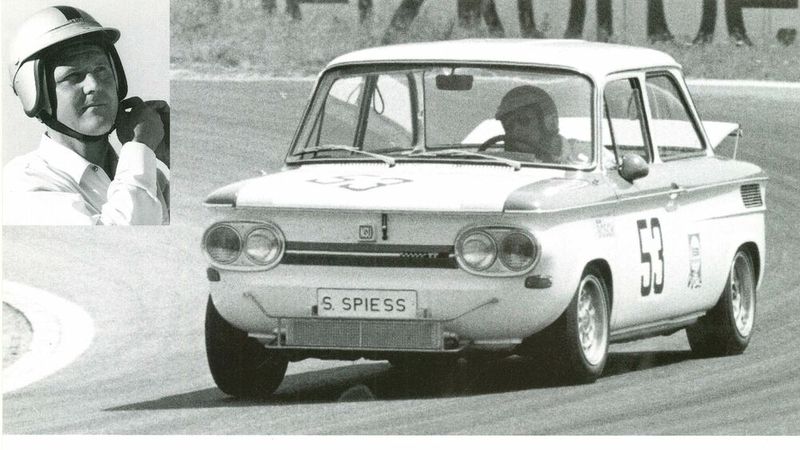 In einem Prinz 1000 wird Siegfried Spiess, der sich damals gerade einen Namen als Motorspezialist und Tuner macht, 1965 Deutscher GT Bergmeister aller Klassen. Nach vier Meistertiteln am Berg wechselt der Motorentechniker mit einem selbst getunten NSU TT auf die Rundstrecke. 1971 beendet er seine Fahrerkarriere, liefert mit seinem Know-how aber weiterhin wertvolles Wissen aus dem Rennsport für die Serie sowie für weitere sportliche Erfolge der Marke NSU. (Bild: Audi AG)