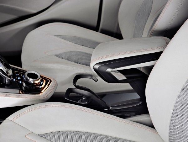 Der BMW Concept Active Tourer: ein Plug-In-Hybrid mit 140 kW Systemleistung (Bild: BMW)