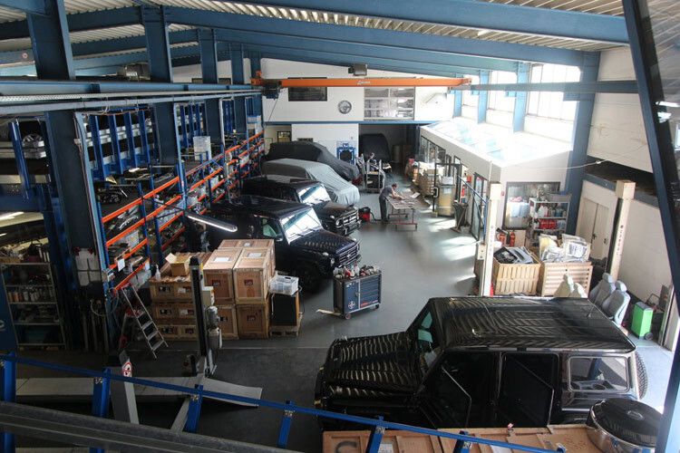 Alpha Armouring baut in Geländewagen schwere Panzerungen ein. (Foto: Grundhoff)