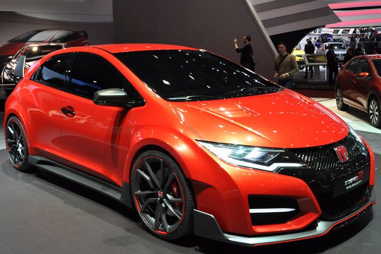In Genf zeigte Honda erstmals mit einer Studie, wie der kommende Civic Type R aussehen könnte. Erste Prototypen waren jedoch längst auch auf dem Nürburgring unterwegs. (Foto: Wehner)