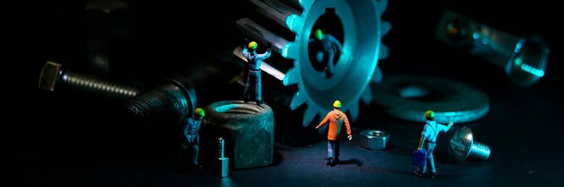 Auch für kleine und mittlere Unternehmen macht es sich bezahlt, bei sich abzeichnenden technologischen Entwicklungen den Anschluss zu halten. Auch für kleine und mittlere Unternehmen macht es sich bezahlt, bei sich abzeichnenden technologischen Entwicklungen den Anschluss zu halten.