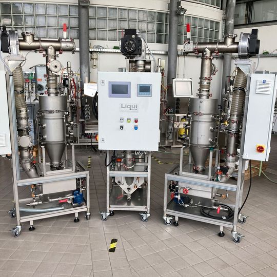 Pilotanlage zum biologischen Schadstoffabbau im Biotechnikum der HSWT(Bild:  Julian Eckert/ HSWT)