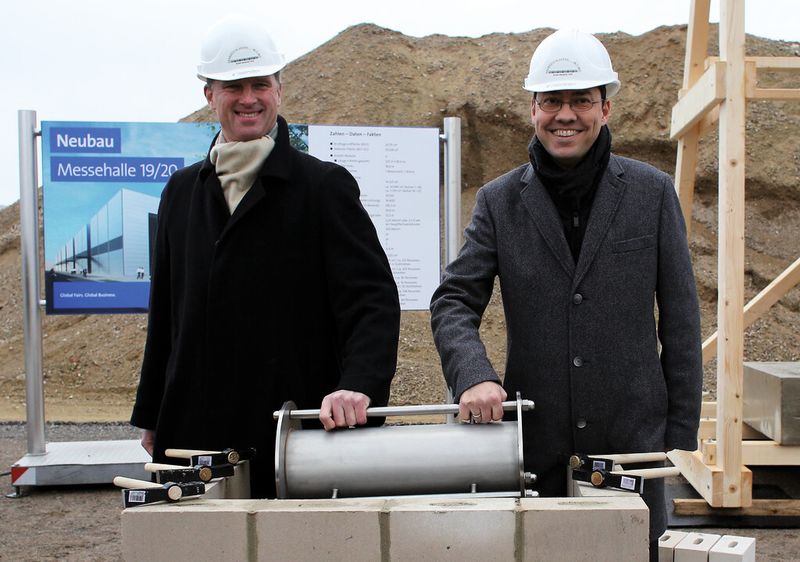 Mit der Errichtung des hochflexiblen Hallenkomplexes 19/20 will Hannover zum besten Messegelände der Welt werden. (Deutsche Messe)