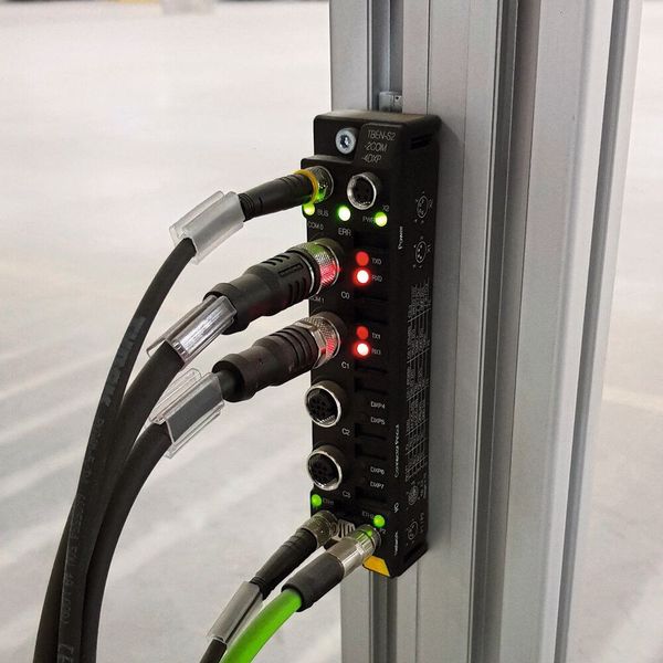 Turcks TBEN-S Multiprotokoll-I/O-Module sichern die Kommunikation zwischen den PTL110 und dem WMS. (Bild: Turck)