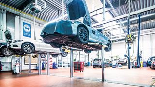 Aufgrund der Homeoffice-Pflicht sank der Wartungsbedarf an Fahrzeugen, was zu einer geringeren Auslastung der Werkstätten führte.  (Bild: ProMotor)