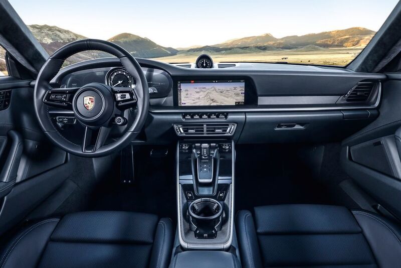 Beim Thema Elektrik/Elektronik dürfen sich künftige 911-Kunden nun auf das Advanced Cockpit freuen, dass auch schon im neuen Cayenne mitfährt.  (Porsche)