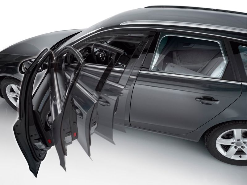 Das intelligente Bewegungssystem i-move sorgt für einen komfortablen und automatisch angetriebenen Öffnungs- und Schließvorgang der Autotür. (Bild: Kieckert)