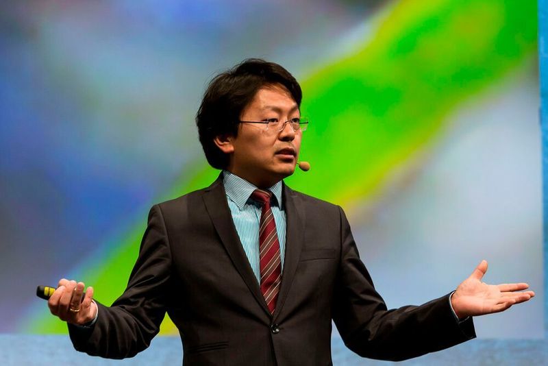 Was macht man, wenn der Kunde im Internet lügt oder beleidigt? Rechtsanwalt Chan-jo Jun hatte wertvolle Tipps. (Stefan Bausewein)