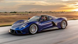 Der Venom F5 Roadster wurde laut Hersteller Hennessey entwickelt, um schneller als 480 km/h zu fahren. (Bild: Hennessey)