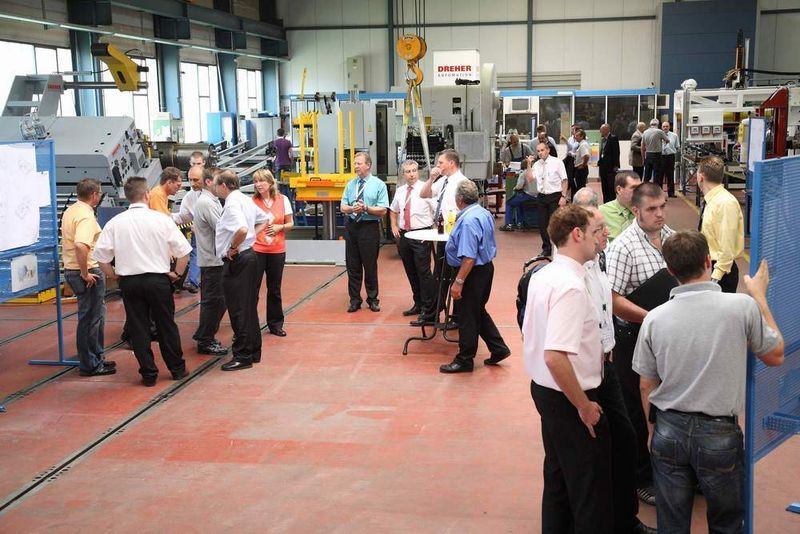 Bild 2: Zur Dreher-Hausmesse kamen an den zwei Tagen (16./17. Juli) über 100 Besucher aus dem In- und Ausland. (Archiv: Vogel Business Media)