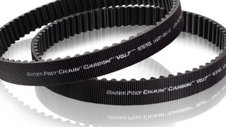 Der Poly Chain Carbon Volt-Riemen von Gates überzeugt durch seine statische Leitfähigkeit. Dank seiner speziellen Konstruktionsweise werden Sicherheitsrisiken in explosiven Umgebungen minimiert (Bild: Gates)