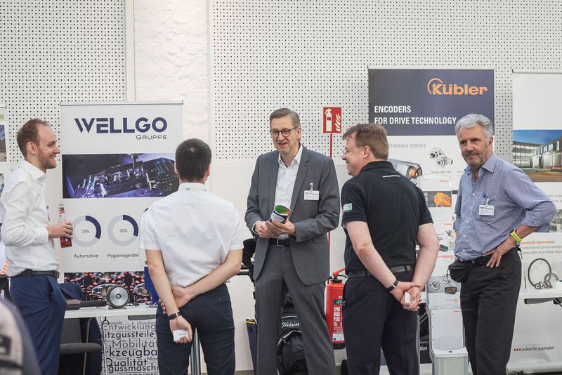 Unter dem Motto „Power of Electronics” versammelten wir am 18. und 19. Oktober 2022 sechs Elektronikkonferenzen in Würzburg: Entwicklerforum Leistungselektronik, DC/DC-Wandler-Tag, Schaltnetzteiletag, Batteriepraxis Forum, Praxisforum Elektrische Antriebstechnik und Cooling Days. Auch 2023 findet Power of Electronic statt. Merken Sie sich bereits jetzt den Termin vor: 17. bis 18. Oktober 2023.  (Bild: Stefan Bausewein )