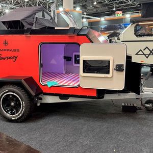 Bei der österreichischen Marke Camppass gibt es das Modell Journey CR400 schon für knapp 10.000 Euro.(Bild:  Michael Lennartz)