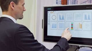 Das Datenmanagementsystem TIM ermöglicht es Anwendern, Verkaufs- und Produktionszahlen sowie detaillierte Informationen zu Anlagenzuständen weltweit in Echtzeit abzurufen. (Bild: Trapo)