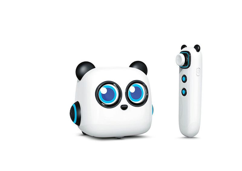 Roboter mTiny, Makeblock, China, (www.makeblock.com): 	 ​
Der für das frühe Lernen entwickelte Roboter mTiny (Vertrieb: reichelt.de) fördert logisches Denken und die Problemlösungsfähigkeiten von Kindern, die mittels Lesestift mit ihm interagieren. Bereits in frühem Alter werden sie an das Programmieren und an selbstständiges Denken herangeführt. mTiny enthält zahlreiche Themen sowie ein Lehrbuch, die das Lernen so interessant machen wie ein Spiel. Sein freundliches Aussehen mit verschiedenen Gesichtsausdrücken und Hunderten Soundeffekten macht den Roboter zu einer sinnvollen Lernhilfe. (Red Dot 2020)
