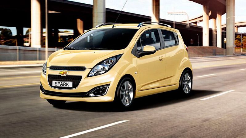 Bei hohen Geschwindigkeiten könne sich „die Motorhaube unerwartet öffnen und die Sicht des Fahrers erheblich einschränken“, warnt das KBA.(Bild:  Chevrolet)