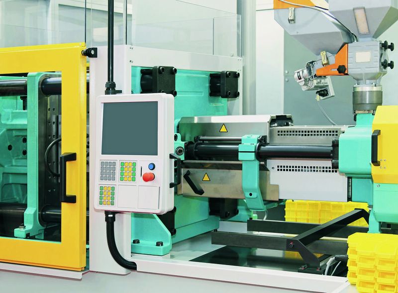 Ein aktives Energiemanagementsystem für die elektrische Antriebstechnik sorgt beispielsweise bei einer Spritzgussmaschine dafür, dass Gutteile trotz Stromausfall produziert werden. (Michael Koch)