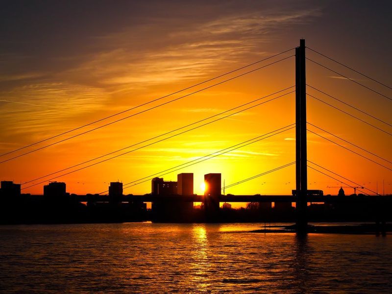 Erkunden Sie nach der Messe noch die Stadt Düsseldorf. (Pixabay / MichaelGaida)