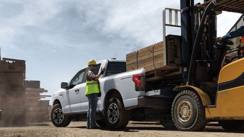 Der Frunk fasst 400 Liter. (Bild: Ford)