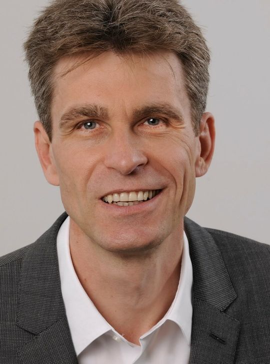 (Franz Felsmann ist Vice President Sales DACH Installed Base & Partners (Bild: privat))