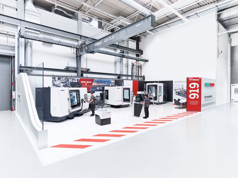 Das eigens für Porsche eingerichtete Motorsport CNC Competence Center entwickelt intelligente Fertigungslösungen für anspruchsvolle Bauteile. (DMG Mori)