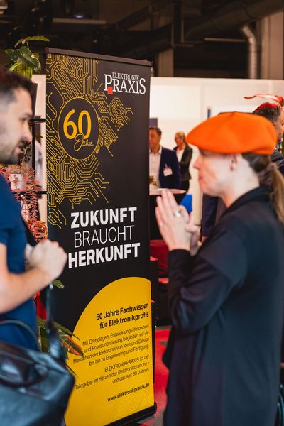 Impressionen vom 24. Würzburger EMS-Tag: Im Mittelpunkt standen aktuelle Branchenthemen, praxisnahe Impulse und insbesondere der persönliche Austausch innerhalb der EMS-Community. (Bild: Stefan Bausewein)