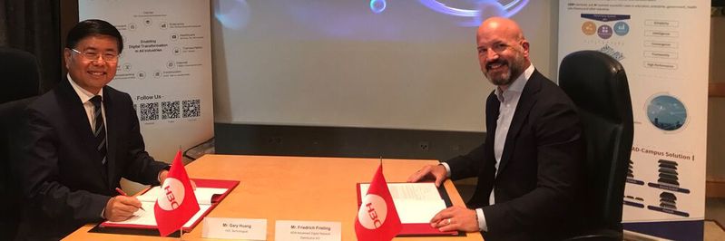 ADN und H3C haben einen Distributionsvertrag geschlossen: Friedrich Frieling, Geschäftsführer ADN Schweiz, und Gary Huang, Co-Präsident von H3C (l.)  (Bild:  ADN)