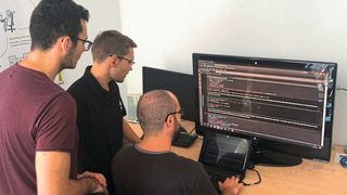 Im Lama stehen den Studierenden jetzt Hochleistungsrechner der neusten Generation zur Verfügung. (J.Ballach/ C.Wetzel, KIT)