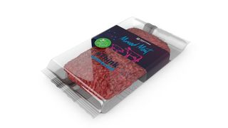 Mit dem Flowpacker W 510 von Multivac lassen sich bis zu 120 Packungen Hack pro Minute „eintüten“. (Bild: Multivac)