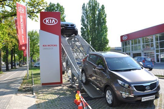 Der neue Kia-Flagshipstore von Dinnebier ist bereits im neuen Designkonzept von Kia gestaltet. (Archiv: Vogel Business Media)