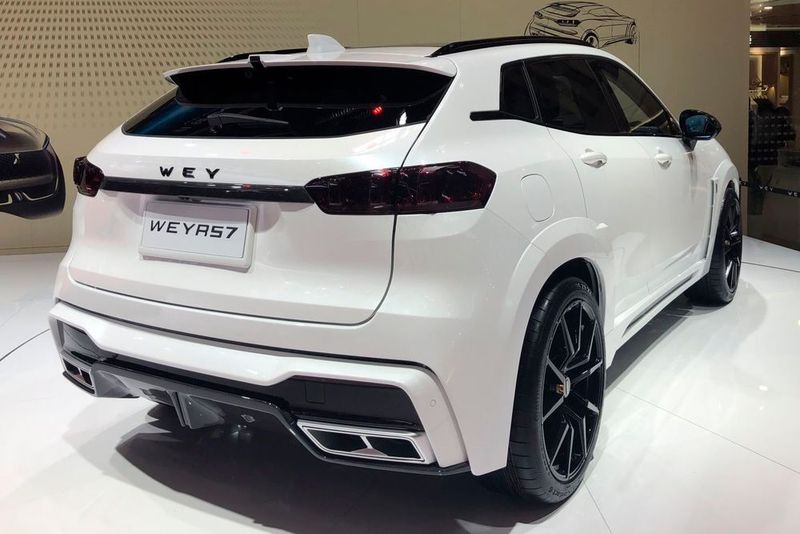 ... und zeigt das SUV RS7. (Stefan Grundhoff)