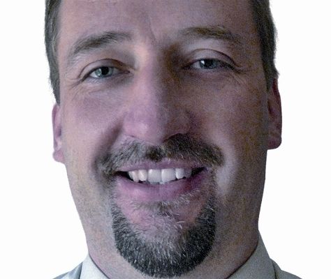 „Ein Palettenwechselsystem hat nur dort Sinn, wo stark unterschiedliche Teile im ständigen Wechsel bearbeitet werden“, sagt Andreas Schuhbauer, bei Kuka zuständig für Werkzeugmaschinen Automatisierung. Bild: Kuka Roboter (Archiv: Vogel Business Media)