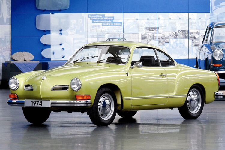 Vielleicht der schönste VW aller Zeiten: Das Karmann Ghia Coupé 1600 (Typ 14) von 1970 war ab 7.990 Mark zu haben ... (Foto: VW)