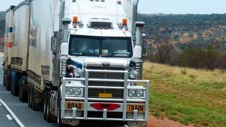 Die „New Mobility World logistics“ bringt Besuchern auf der IAA Nutzfahrzeuge die Zukunft der Logistikbranche durch vier Präsentationsvarianten nahe. (CC0, pixabay.com)