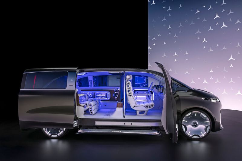 Auf eine klassische C-Säule verzichtet Mercedes beim Vision V. (Bild: Mercedes-Benz)