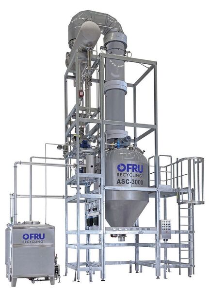 Destillationskolonne ASC-3000 für hochreine Lösungsmittel. (Ofru Recycling)