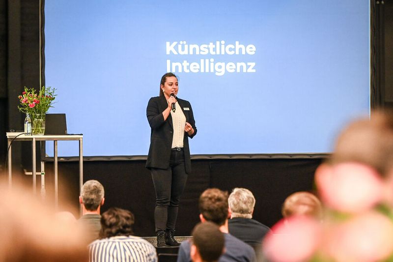 Die Vorträge boten den Besuchern Anregungen und neue Perspektiven für die Praxis. (Bild: Udo Mittelberger)