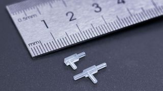 Printing at 10–50 micron layer heights, BMF Clear achieves superior surface quality, reducing post-processing time while improving optical transmission. (Source: Boston Micro Fabrication)