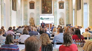 Michael Baumann, Geschäftsführer LC Tech, eröffnet die Veranstaltung. (LCTech GmbH)